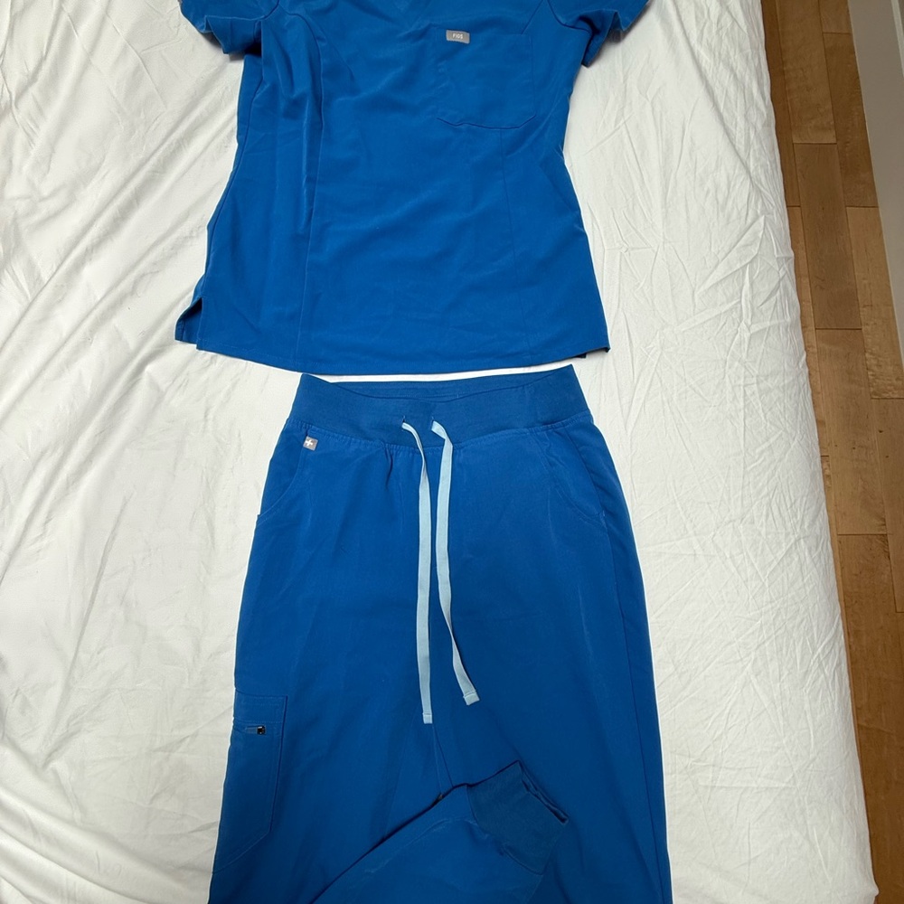 Figs Blue Scrub Set